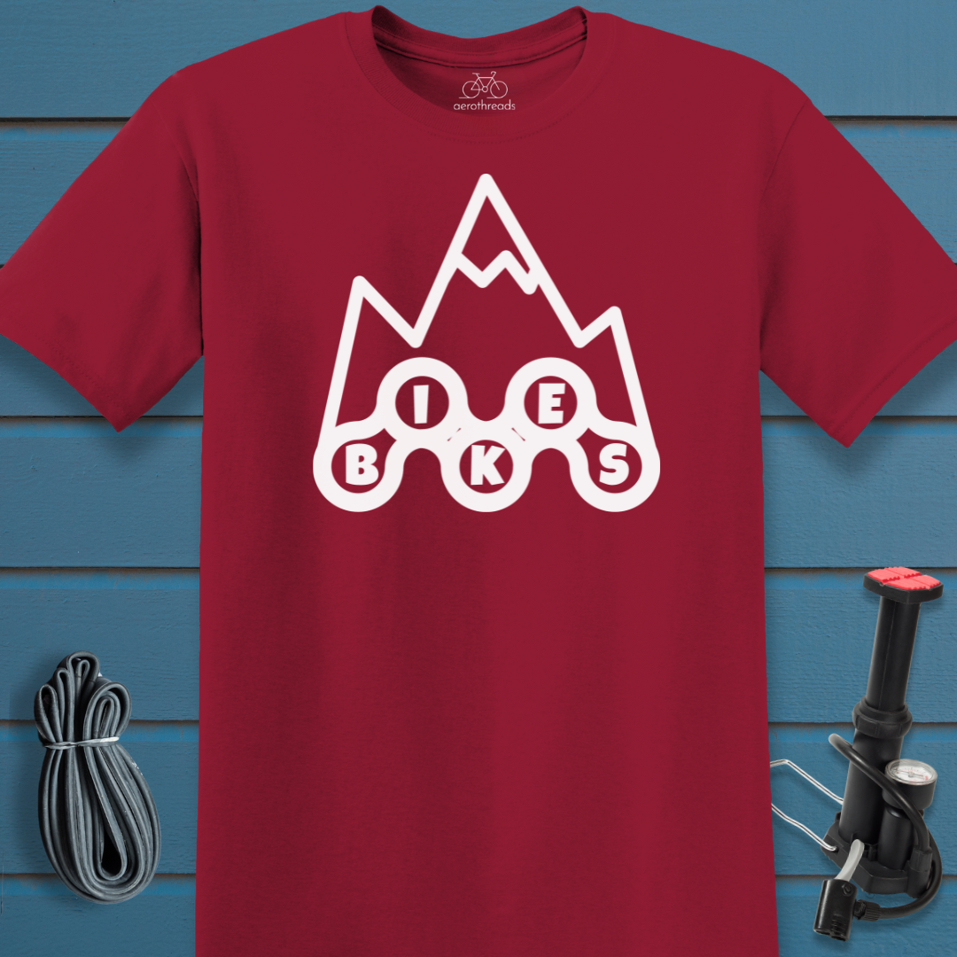 Bikes in chain thick outline t-shirt