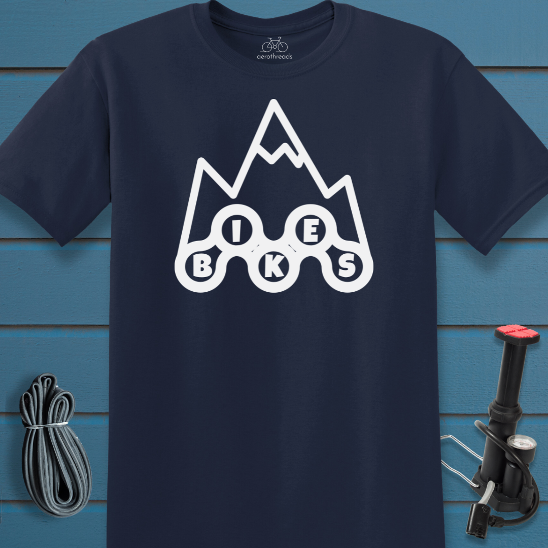 Bikes in chain thick outline t-shirt